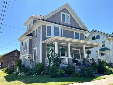 413 Catherine St, Ridgeway, NY 14103