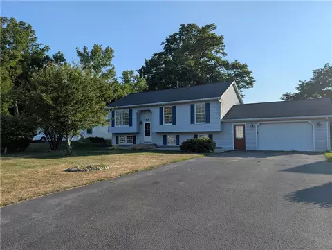 8527 Brookview Dr, Richmond, NY 14471