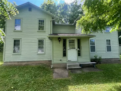 367 West Ave, Canandaigua, NY 14424