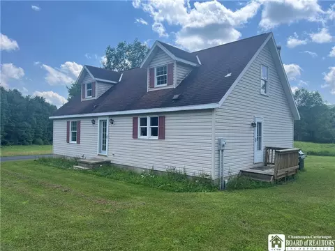 6093 Park Ter, Cherry Creek, NY 14723