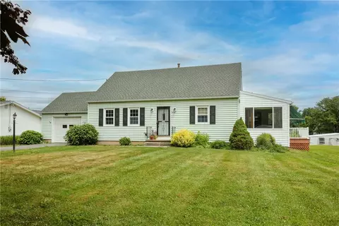 1420 Martin Rd, West Henrietta, NY 14586
