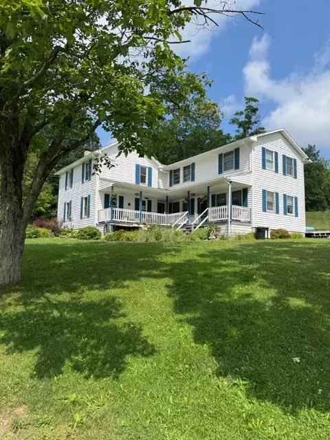 4962 Taft Rd, Painted Post, NY 14870