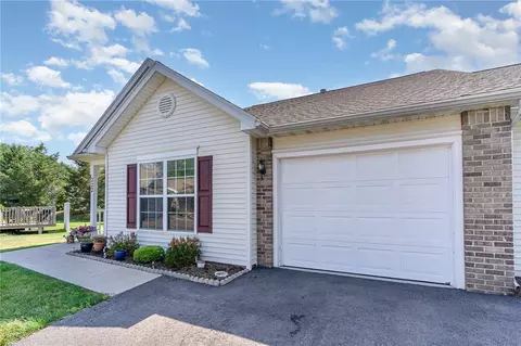 Exterior - 222 Rayfield Cir, Webster, NY 14580 photo 2 of 8