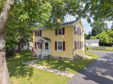 7367 Evergreen St, Lima, NY 14485