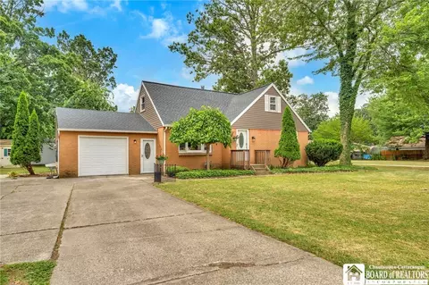 3819 Cornell St, Hamburg, NY 14075