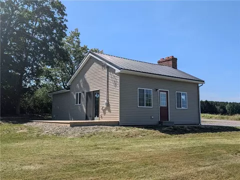 5594 Middle Rd, Canadice, NY 14466