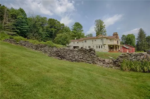 1317 County Highway 67, Hancock, NY 13783
