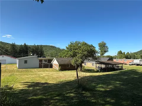 Exterior - 1301 Main St, Eldred, PA 16731 photo 8 of 16