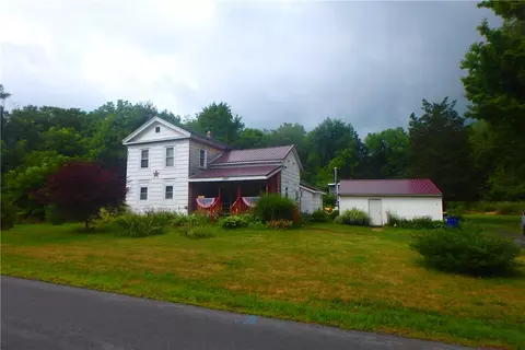 6489 Waters Rd, Red Creek, NY 13143