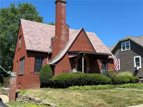 37 Stone Ave, Bradford, PA 16701