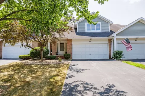 27 Running Brook Ln, Greece, NY 14626