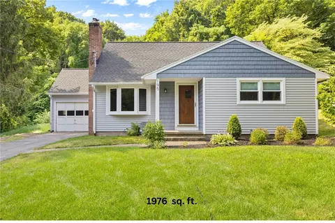 195 Richs Dugway Rd, Rochester, NY 14625