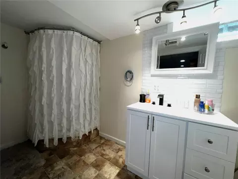 Bath - 76 Kartes Dr, Greece, NY 14616 photo 2 of 3