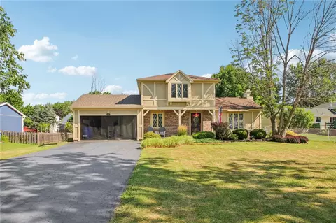 624 Gilmore Rd, Brockport, NY 14420