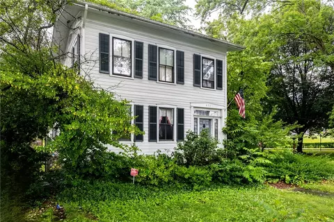 471 Pennsylvania Ave, Waverly, NY 14892
