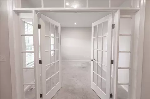 Entry Way - 357 Anna Cir, Webster, NY 14580 photo 2 of 10