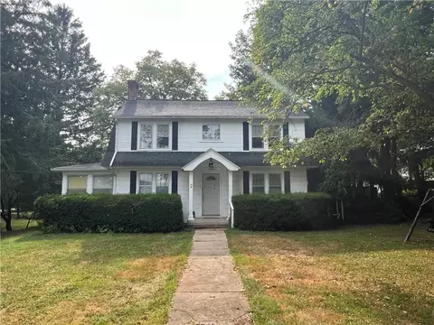 4 Gibbs St, Nunda, NY 14517