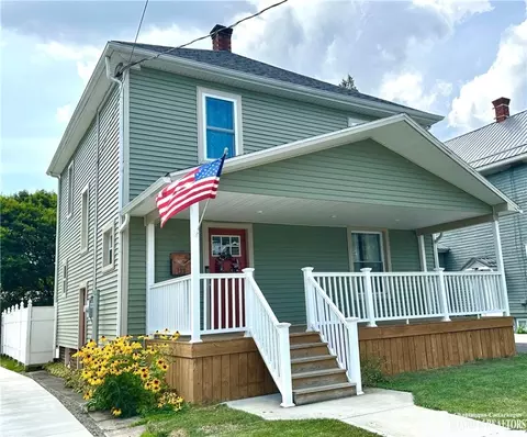 133 N 15th St, Olean, NY 14760