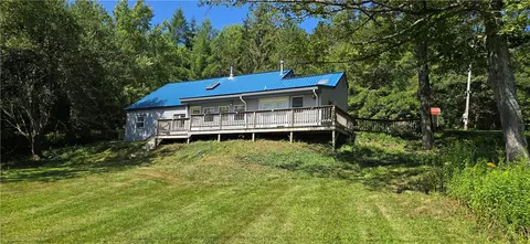 528 Melondy Hill Rd, Sanford, NY 13730