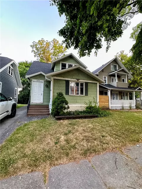 1079 Garson Ave, Rochester, NY 14609