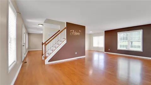 378 Salt Rd, Webster, NY 14580 photo 10