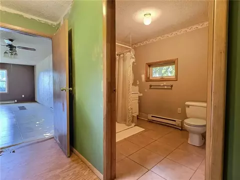 Entry Way - 400 Peoria Rd, Covington, NY 14525 photo 2 of 4