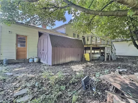 Exterior - 400 Peoria Rd, Covington, NY 14525 photo 7 of 14