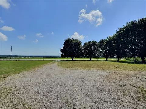 Exterior - 400 Peoria Rd, Covington, NY 14525 photo 6 of 14