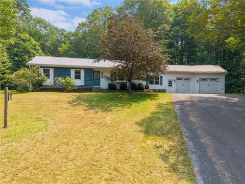 84 Seacord Dr, West Davenport, NY 13860
