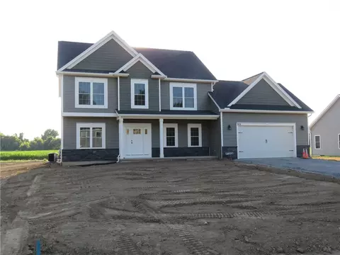 285 Collamer Rd, Parma, NY 14468
