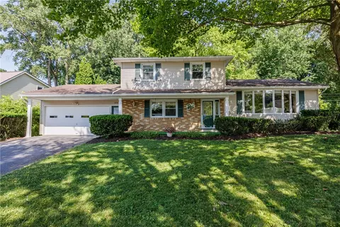 230 Lake Shore Boulevard Ext, Irondequoit, NY 14617