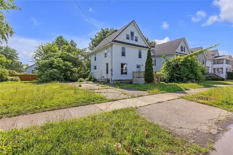 754 Main St, Dunkirk, NY 14048