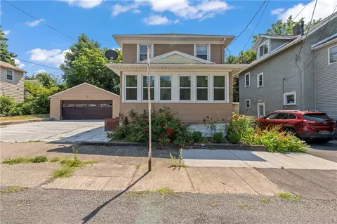 25 Lakeland Ave, Rochester, NY 14612