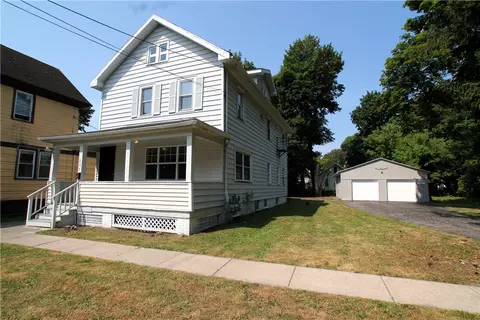 287 6th St, Rochester, NY 14605