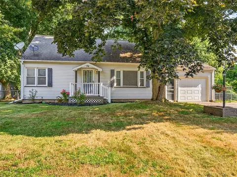 76 Helmar Dr, Ogden, NY 14559