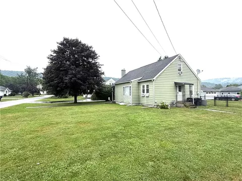 4 Sunset Ave, Erwin, NY 14870 photo 2