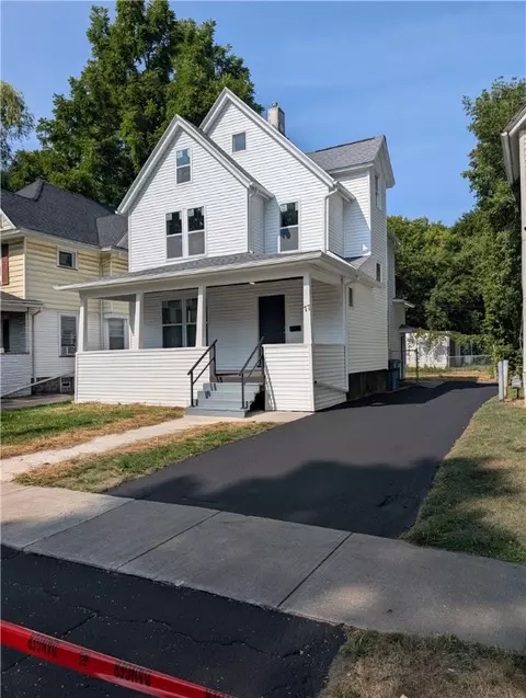 77 Post Ave, Rochester, NY 14619