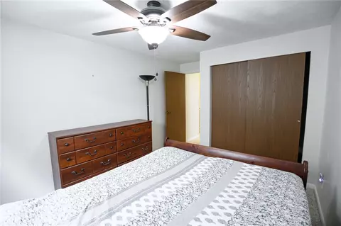 Bedroom - 1097 Cane Patch, Webster, NY 14580 photo 4 of 4
