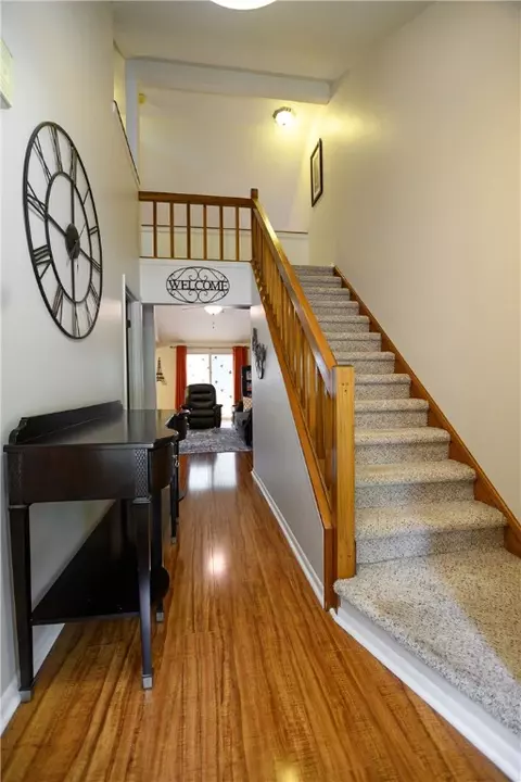 Entry Way - 1097 Cane Patch, Webster, NY 14580 photo 2 of 5