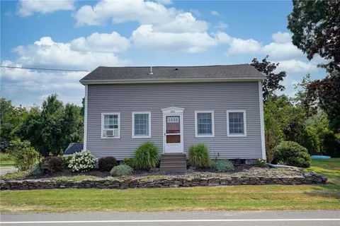 531 Hamlin Center Rd, Hilton, NY 14468