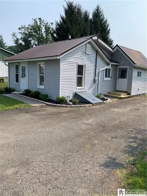201 Price Ave, Ellicott, NY 14701
