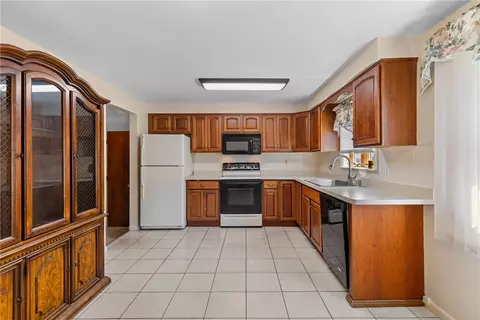 Kitchen - 112 Echo St, Irondequoit, NY 14609 photo 2 of 7