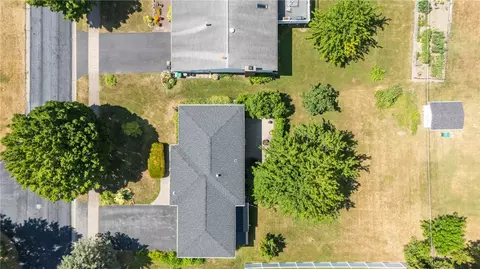View/Area - 112 Echo St, Irondequoit, NY 14609 photo 2 of 5