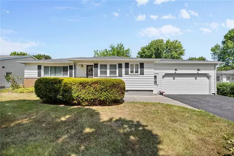 112 Echo St, Irondequoit, NY 14609