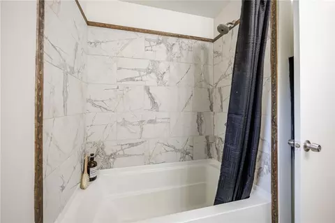 Bath - 58 Eileen Cir, Greece, NY 14616 photo 2 of 3
