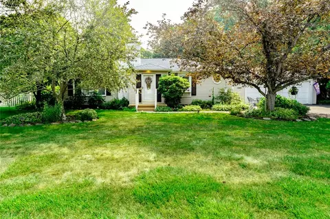 1049 Penfield Rd, Rochester, NY 14625