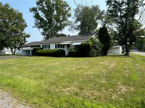 515 Stacia Dr, Southport, NY 14904