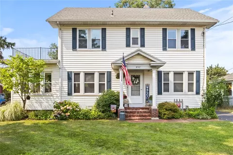 1442 Titus Ave, Irondequoit, NY 14622