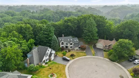 View/Area - 17 Shingle Mill Rd, Irondequoit, NY 14609 photo 1 of 2