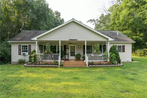 53 Parker Rd, Mount Morris, NY 14510